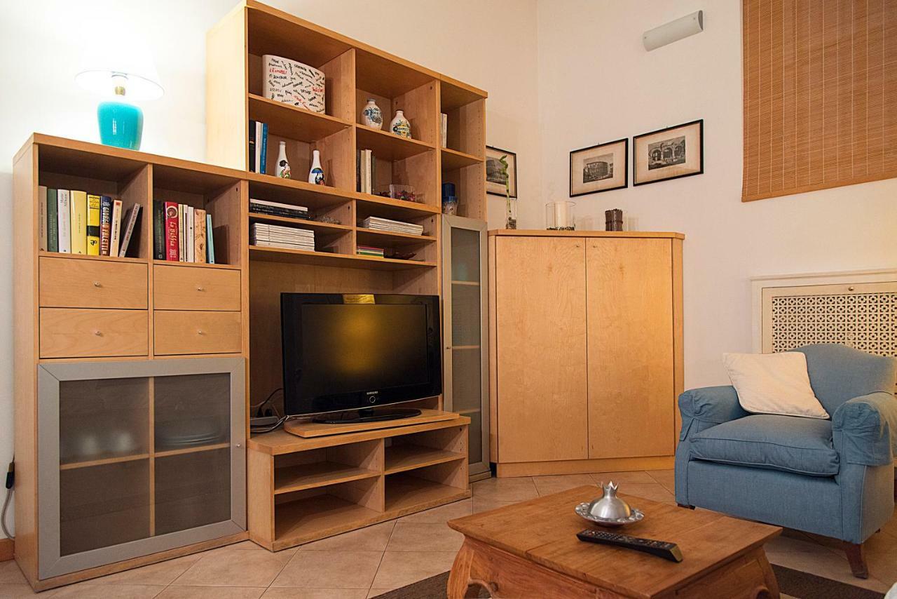 Elegant Apartment In Sant'Ambrogio 밀라노 외부 사진