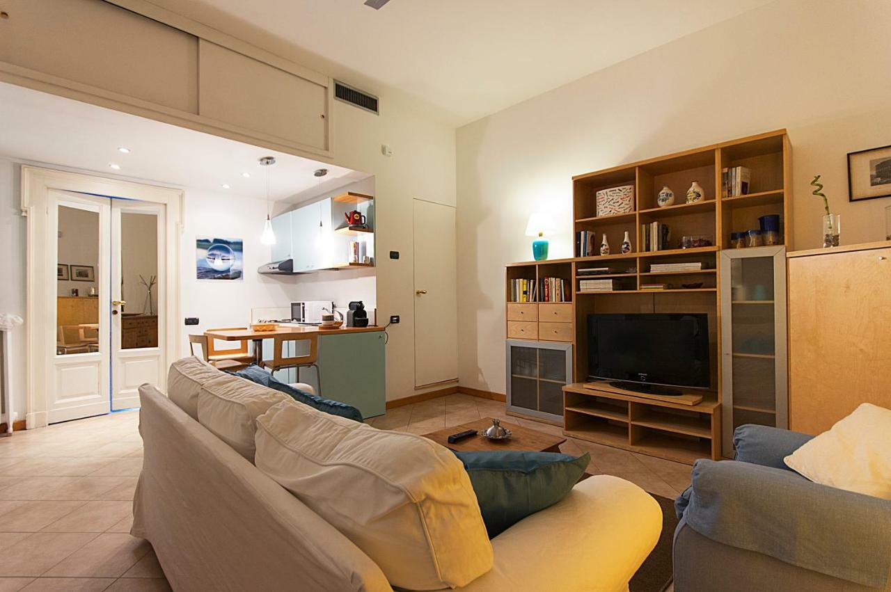Elegant Apartment In Sant'Ambrogio 밀라노 외부 사진