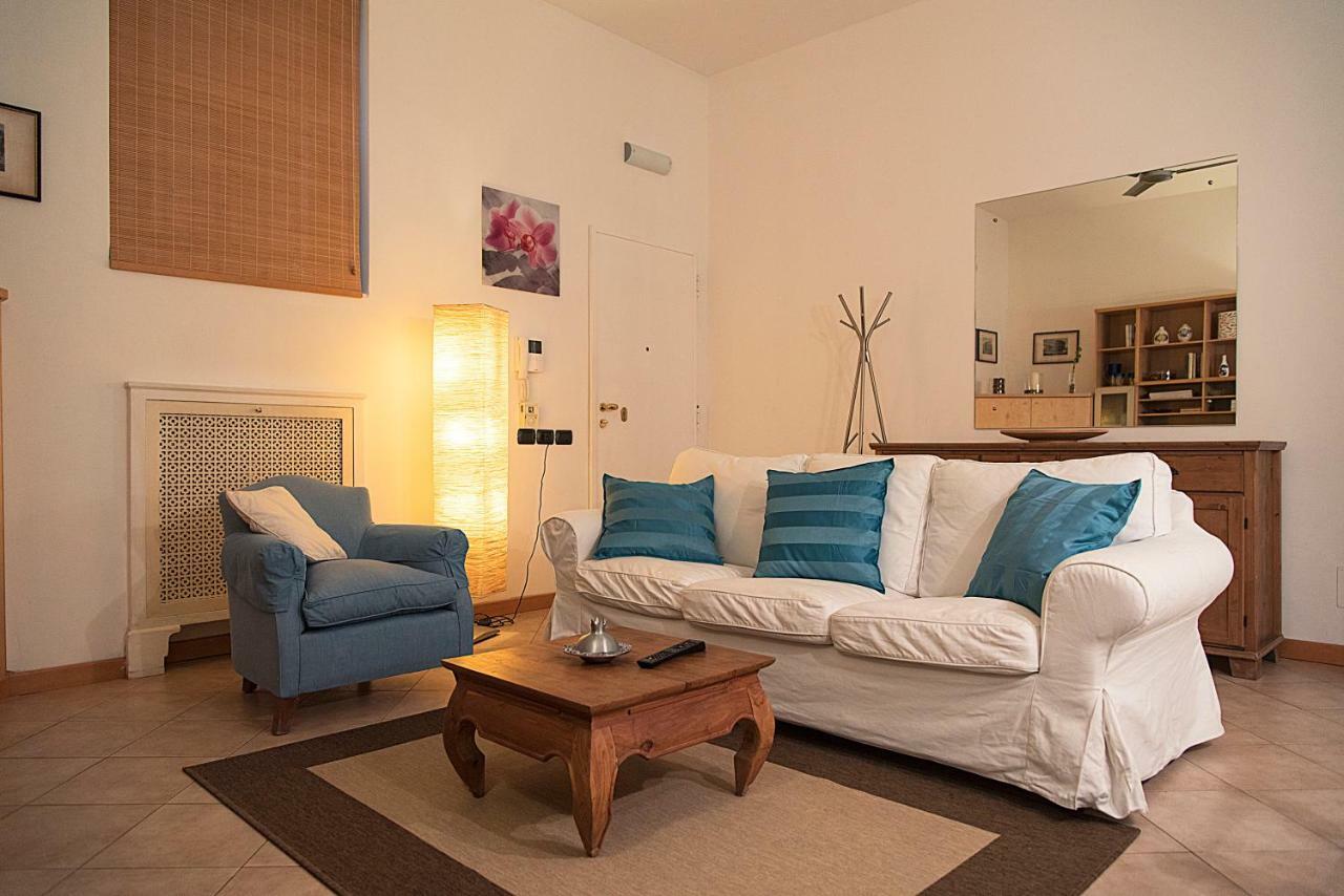 Elegant Apartment In Sant'Ambrogio 밀라노 외부 사진